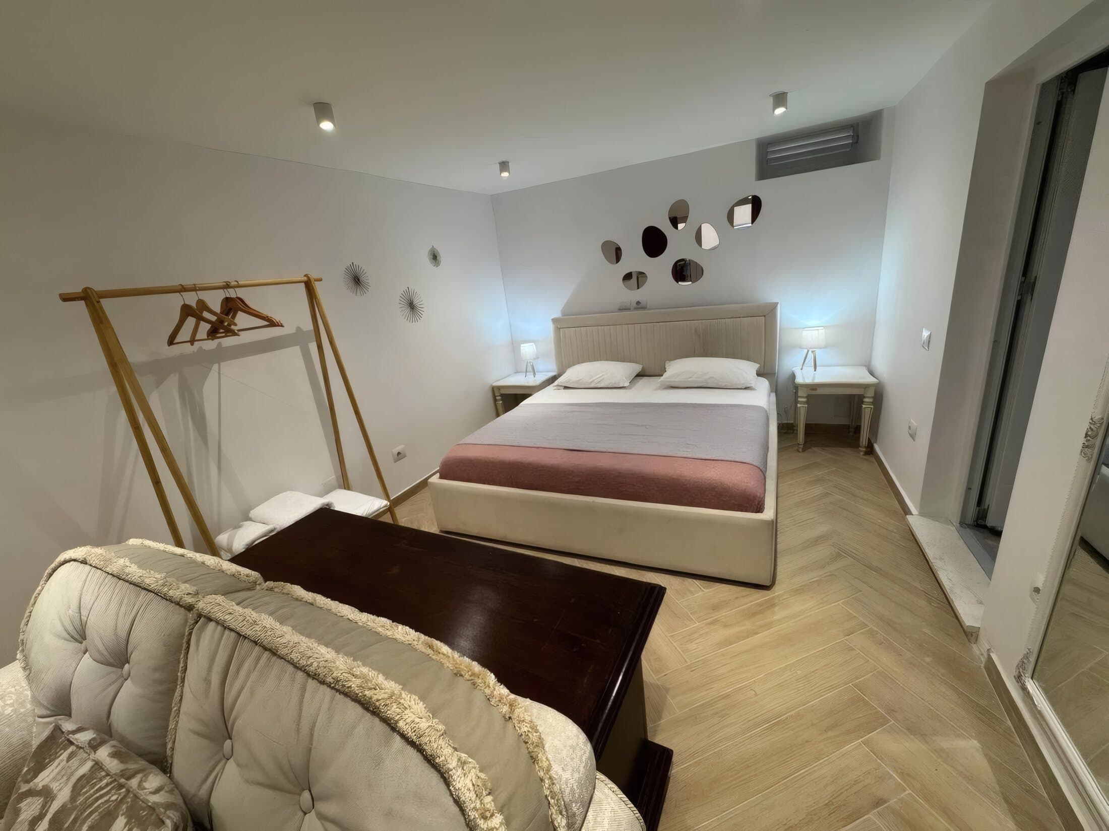 Deluxe Room, photo 1